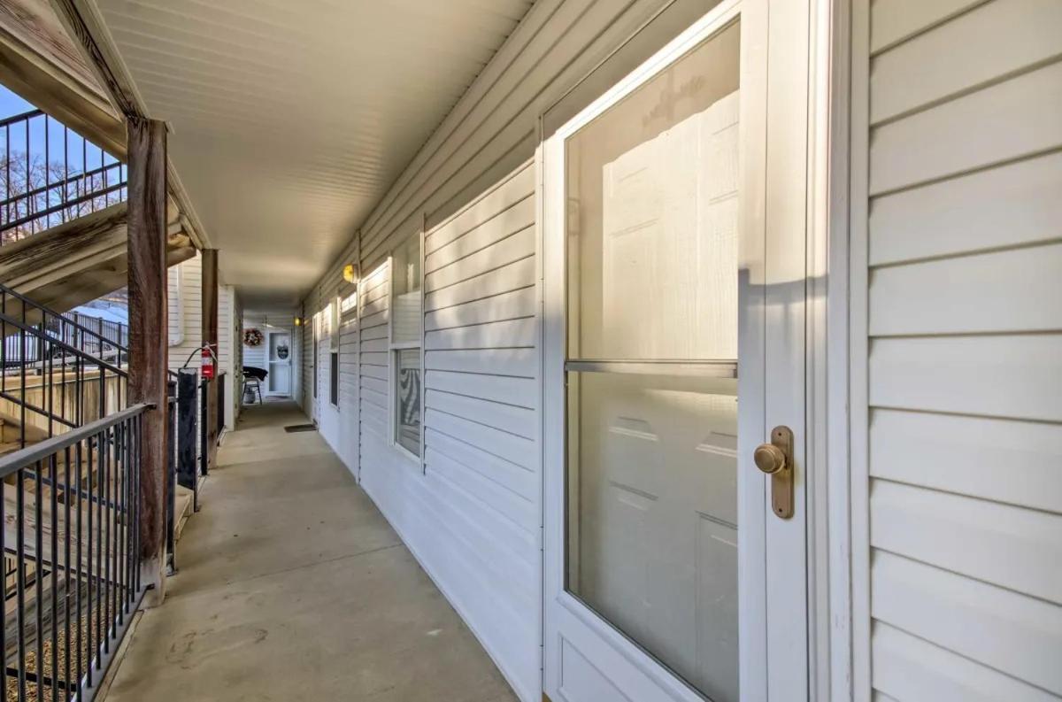 Waterfront Condo With Boat Slip! Lake Ozark Exterior foto